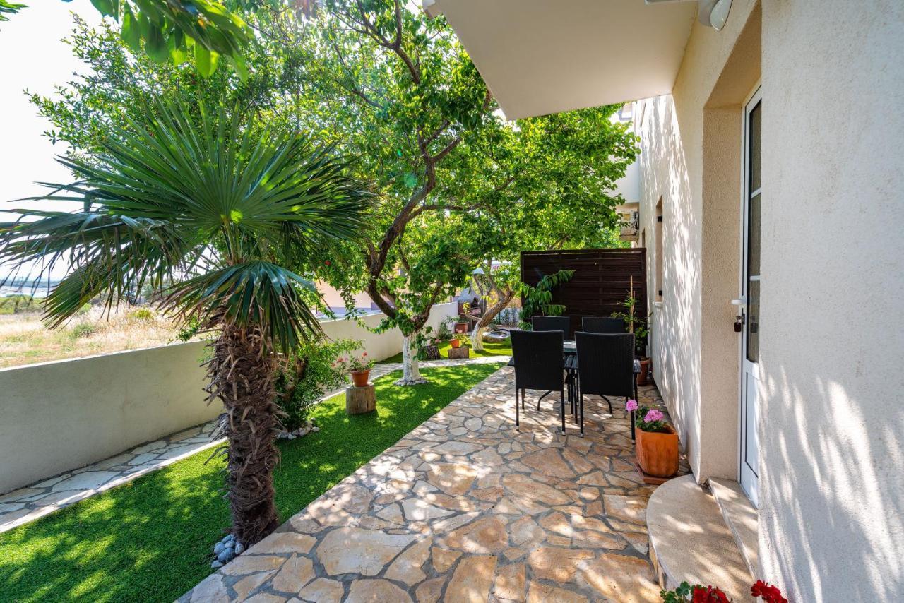 Apartments Milka ปอฟเลียนา ภายนอก รูปภาพ