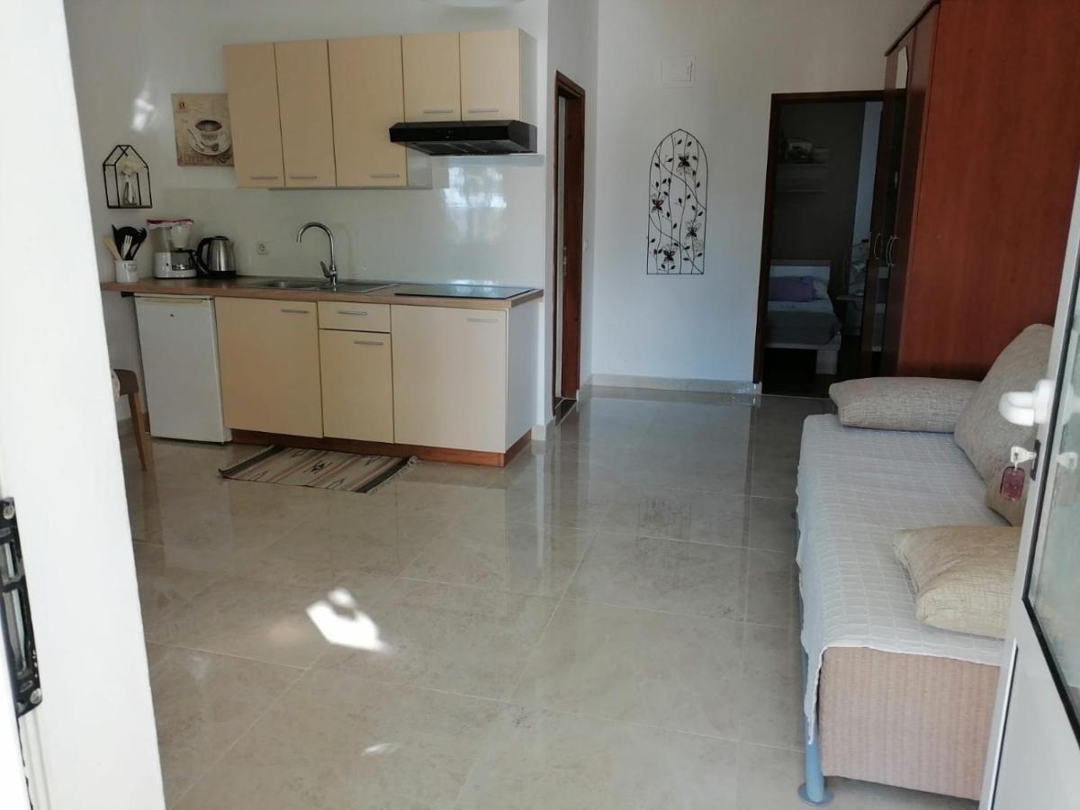 Apartments Milka ปอฟเลียนา ภายนอก รูปภาพ