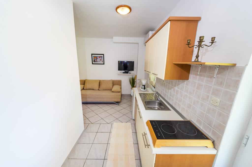 Apartments Milka ปอฟเลียนา ภายนอก รูปภาพ